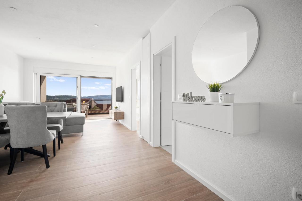 Adriatic Garden Apartments Okrug Gornji Ngoại thất bức ảnh
