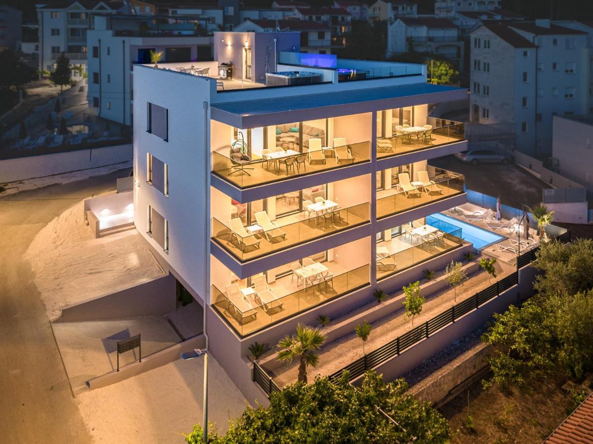 Adriatic Garden Apartments Okrug Gornji Ngoại thất bức ảnh