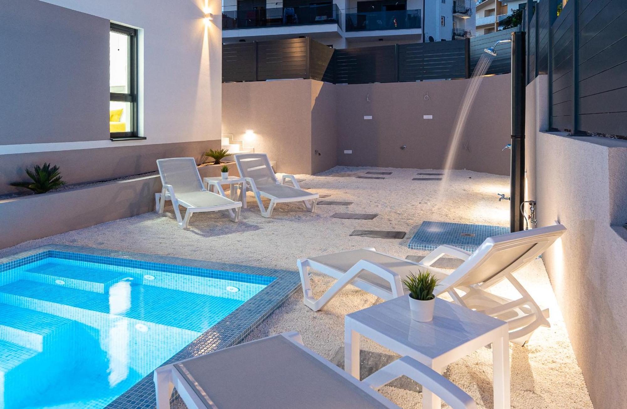 Adriatic Garden Apartments Okrug Gornji Ngoại thất bức ảnh