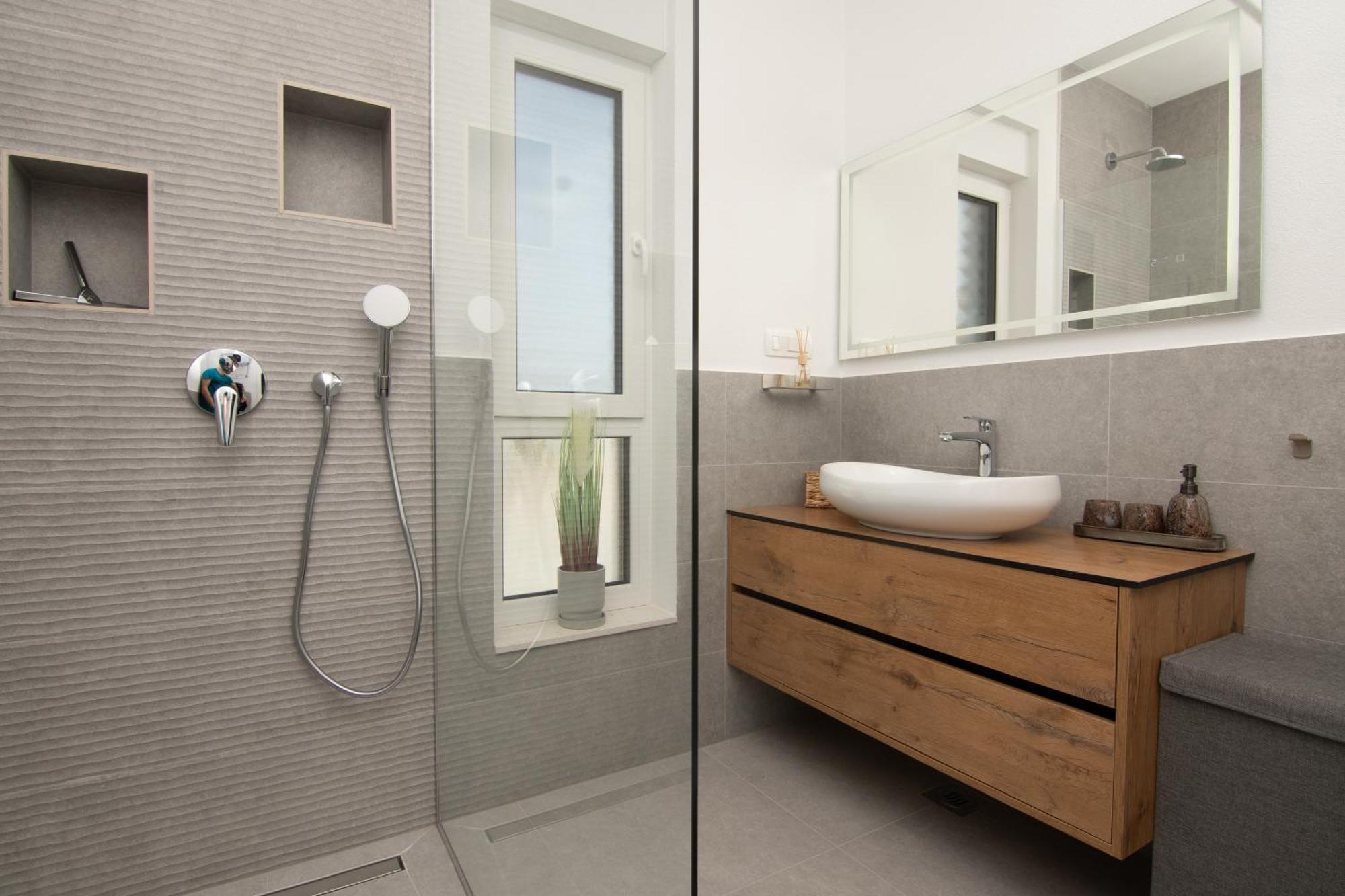 Adriatic Garden Apartments Okrug Gornji Ngoại thất bức ảnh